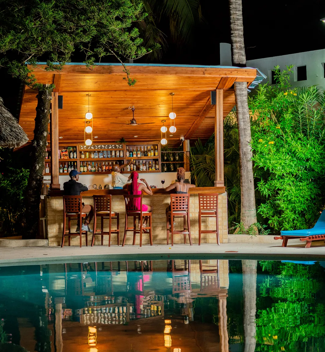 Barizi Pool Bar